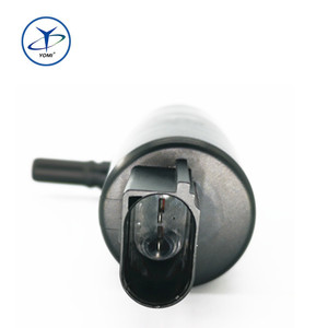 Bomba de arandela para faro delantero de coche, accesorio para <span class=keywords><strong>BMW</strong></span> <span class=keywords><strong>320i</strong></span>, 328i, 535i, 550i, X3, X5, X6, AUDI A4, A5, 8K0955681, 6R0955681, 67637217792, 502866755 - Product Image 4