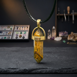 Pendentif en forme de crayon en cristal d'œil de tigre naturel fait main, vente en gros, pierre précieuse, décoration d'intérieur, cadeau artisanal - Product Image 2