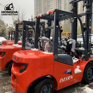 Chariot élévateur diesel d'occasion HELI 3 tonnes CPCD30 bien entretenu à vendre avec livraison gratuite - Product Image 1