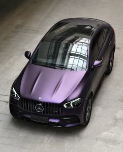 Film de protection de carrosserie pour voiture en PET noir mat effet violet, installation <span class=keywords><strong>à</strong></span> sec sans bulles, protection UV, anti-rayures, en promotion - Product Image 1
