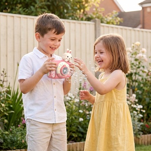 Pistola de <span class=keywords><strong>Burbujas</strong></span> Eléctrica para Niños Starlink HL039D Rosa, Juguete de Verano para Exteriores con Cámara, Funciona con Pilas AA, de Plástico, con Forma de Conejo, 34 ml de Agua para <span class=keywords><strong>Burbujas</strong></span>, para Niños de 8 a 13 Años - Product Image 2