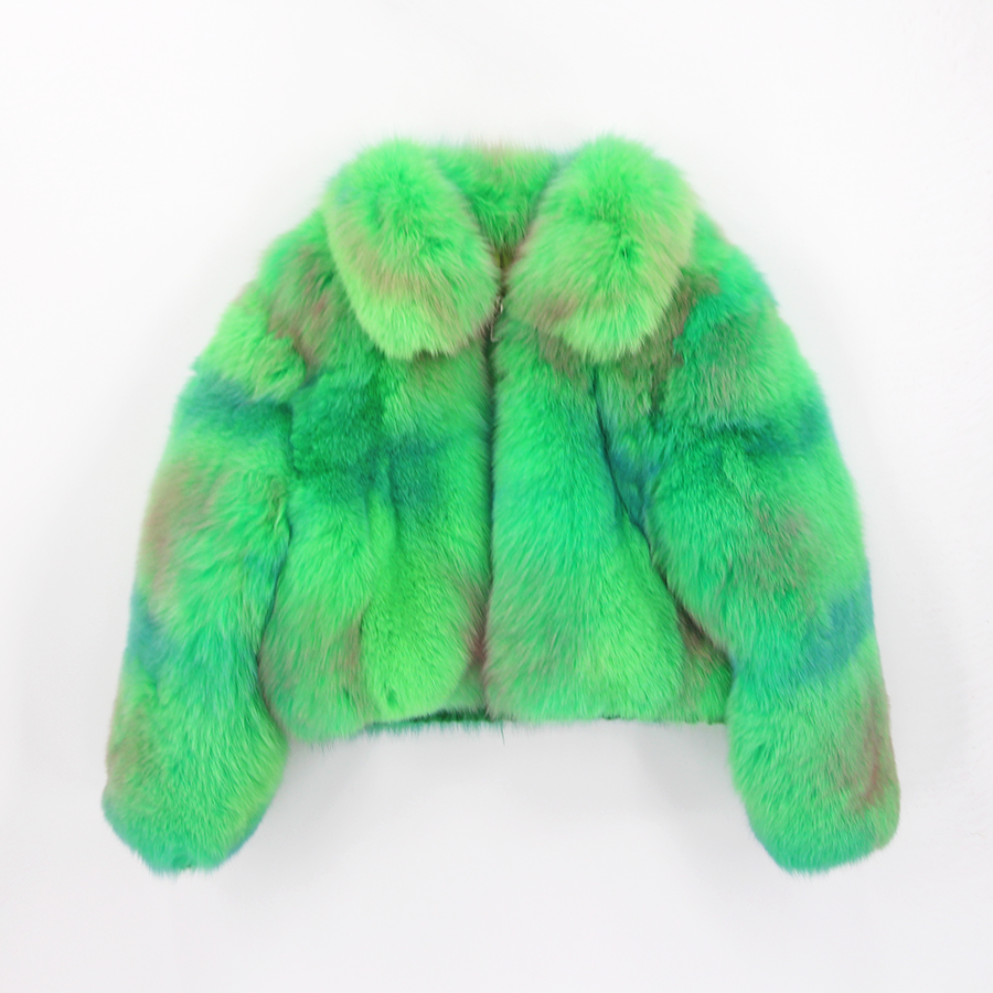 สีเขียว