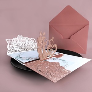 Invito di Nozze di Lusso 3D <span class=keywords><strong>Pop</strong></span>-up con Sposi, Carta Glitterata, Taglio Laser, Tasca Dorata, Inviti di Fidanzamento - Product Image 2