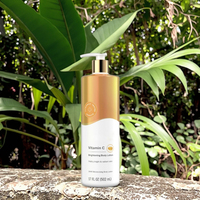Lotion pour le corps à la vitamine C Ollay - Hydratant quotidien doux avec formule éclaircissante pour une peau radieuse et hydratée