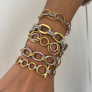 Bracciale a Catena Bicolore Minimalista J&D Impilabile Placcato Oro 18k Gioiello Delicato da Sposa Estetica Moderna a Strati di Tendenza - Product Image 2
