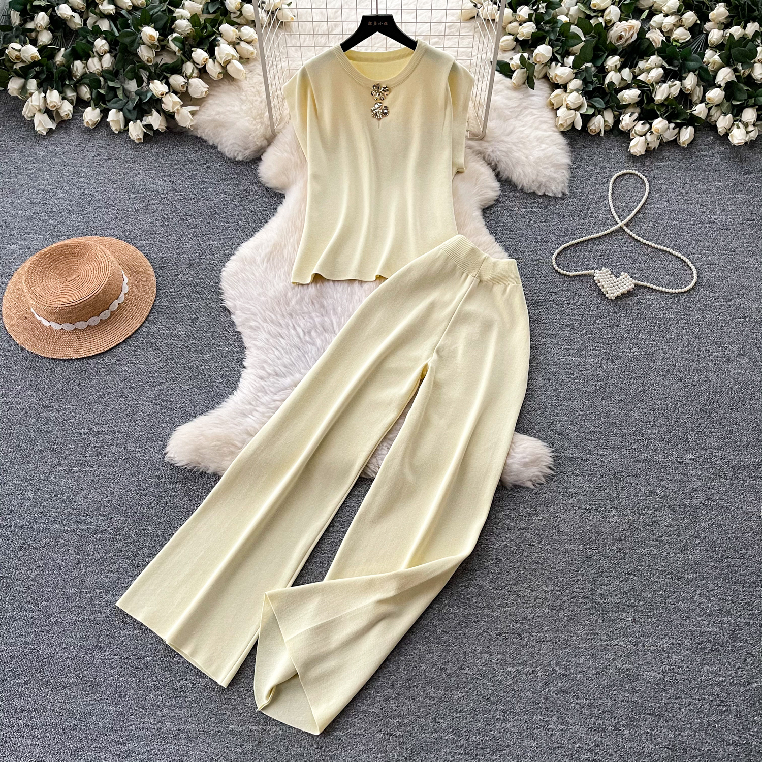 Jaune