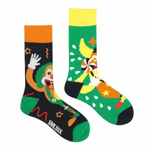 Spot products 100 cartoon patterns Unique Cute new Design Mismatched Women's men's crew Socks