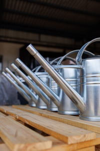 Regadera de Metal de 12L, suministros galvanizados, jarra de agua para plantas de jardinería de interior al aire libre, ovalada con mango y pico - Product Image 6