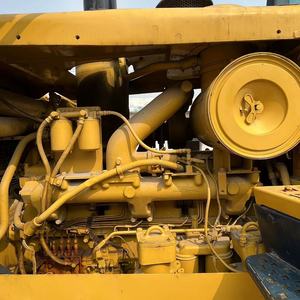 Nueva llegada: Bulldozer de cadenas Komatsu D155A usado de alta calidad, modelo 2022, con bomba de cojinetes de motor y capacidad de planchado de 8.8m - Product Image 6