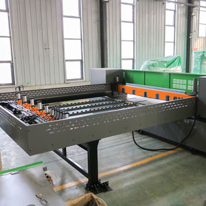 Scie à panneaux CNC automatique pour le travail du bois, machine à découper le bois avec table coulissante informatisée, scie à poutre alternative automatique pour la fabrication de meubles - Product Image 3