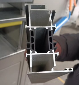 ماكينة تفريز واسعة النطاق للنوافذ ذات الشاشات الكبيرة بتصميم موسع لمعالجة الألمنيوم بكفاءة عالية لمقاطع 6-8 بوصات - Product Image 6