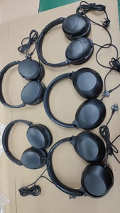 La compagnie aérienne fournit des écouteurs <span class=keywords><strong>en</strong></span> <span class=keywords><strong>vol</strong></span> pour les passagers de première <span class=keywords><strong>classe</strong></span> Casques <span class=keywords><strong>d</strong></span>'aviation à bas <span class=keywords><strong>prix</strong></span> - Product Image 3