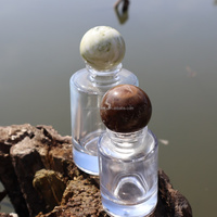 Flacons de parfum en verre transparent de luxe, diffuseur à bâtonnets 30ml 50ml, pulvérisateur à pompe doré, sceau, impression sérigraphique, forme cylindrique, emballage carton