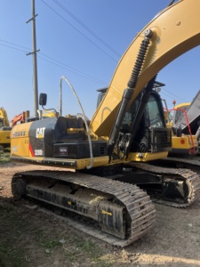 รถขุดมือสอง CatCAT320D2L ขนาด 20 ตัน รุ่น CAT 320D 320D2 แบบตีนตะขาบ ราคาถูก นำเข้าจากญี่ปุ่น 320D2L ไม่มีการรั่วไหลของน้ำมัน - Product Image 2