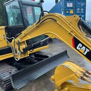 Excavadora Ligera CAT305.5E2 de 5.5 Toneladas de Segunda Mano, Bajo Consumo de Combustible, Fácil de Transportar para Preparación de Sitios de Invernaderos y Excavación de Tuberías - Product Image 3