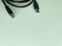 Connecteur femelle M8 à 4 broches vers câble USB 2.0 pour capteur avec câble souple personnalisé