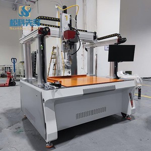 Machine de soudage au laser à fibre pour la production de languettes de batterie, de modules et de batteries de stockage d'énergie - Product Image 5