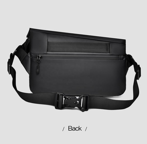 Bolso Bandolera de Alta Gama para Hombre, Estilo Motero, Impermeable, Portátil, Modelo de Tendencia Transfronteriza - Product Image 4