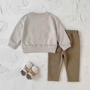 Conjunto de Ropa Casual para Bebés y Niños Pequeños, Sudadera y Pantalones con Letras MAMAS BOY en Viscosa, Diseño Personalizado de Fábrica Moq - Product Image 2