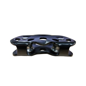 Polea Doble de Aluminio TP-973 de 25kN con Placas Laterales Fijas para Sistemas de Cables de Tirolina y Traverse en Parques de Aventura - Product Image 6