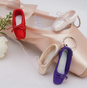 Hot Sale Gift Point <strong>Shoes</strong> Keychain Mini Wholesale Logo Ballet <strong>Shoes</strong> Keychain - Product Image 6