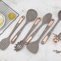 2023 nouveau produit 7 pièces et 10 pièces spatule tourneur à fente outils de cuisson ensemble d'ustensiles de cuisine en Silicone