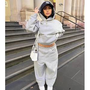 यूनिसेक्स कस्टम पुरुषों की विंटेज शैली <span class=keywords><strong>2</strong></span>-इन-1 हूडेड स्वेटसेट सांस लेने योग्य शरद ऋतु हुडी - Product Image 1