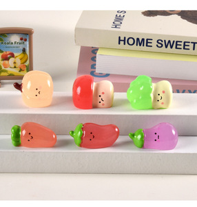 เครื่องประดับรูปอาหารผักภูมิทัศน์ขนาดเล็กสีสันสดใสน่ารักมีเสน่ห์ทำจากเรซินสำหรับตกแต่งรถยนต์แบบทำมือ - Product Image 3