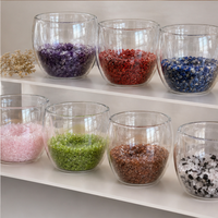 Tasses à thé en verre à double paroi avec graviers de cristaux naturels pour la vente en gros, idéales pour la maison, le bureau et l'usage quotidien