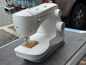Máquina <span class=keywords><strong>de</strong></span> coser <span class=keywords><strong>Singer</strong></span> 3342 Fashion Mate con función <span class=keywords><strong>de</strong></span> ojal en un solo paso y enhebrador <span class=keywords><strong>de</strong></span> <span class=keywords><strong>aguja</strong></span> incorporado para el hogar - Product Image 3