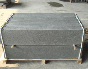 Đá <span class=keywords><strong>Granite</strong></span> Đen g684 Ngọc Trai Đen <span class=keywords><strong>basalt</strong></span> paver tấm gạch đối phó bước đá trong flamed chống trượt kết thúc - Product Image 4