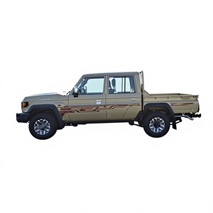 Land Cruiser LC79 Pickup 2024 4.2L 4x4 Diesel Doppia Cabina 6 Posti Ruote R18 Aria Condizionata Automatica Guida a Sinistra - Product Image 1