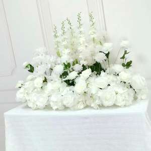 Fleurs artificielles en soie de haute qualité tendance pour les allées de mariage et les cérémonies du Nouvel An, arrangement floral décoratif - Product Image 1
