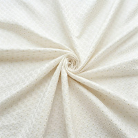 Tissu Jacquard 3D à Petites Fleurs, Densité 110*120, Largeur 57/58 pouces, 135 GSM, 100% Polyester, Antistatique, Occultant pour Vêtements et Rideaux