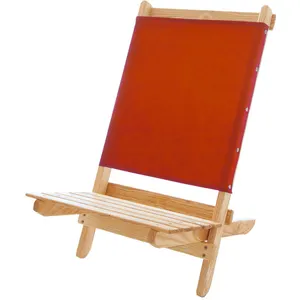 Kursi Pantai Luar Ruangan Lipat Kanvas Oxford Sandaran Kursi Bersarang Portabel Istirahat Makan Siang Kursi Santai Kayu dengan Tali Bahu