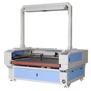 Máquina de Corte Láser CO2 con Alimentación Automática para Tela y Acrílico 1613 - Product Image 1