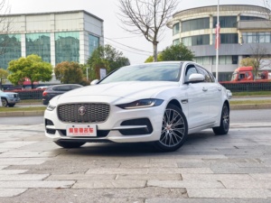 Jaguar <span class=keywords><strong>XEL</strong></span> de 4 Puertas y 5 Plazas, Viaja a Alta Velocidad por Largas Distancias a 0 Kilómetros por Hora. - Product Image 1