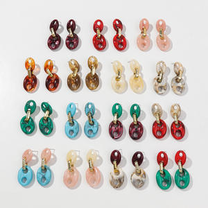 Boucles d'oreilles pendantes créatives en acrylique pour femme, plaquées <span class=keywords><strong>or</strong></span>, avec graines <span class=keywords><strong>de</strong></span> <span class=keywords><strong>café</strong></span>, maillons, marbre coloré et chaîne en forme <span class=keywords><strong>de</strong></span> nez <span class=keywords><strong>de</strong></span> cochon, collection vintage automne/hiver - Product Image 1