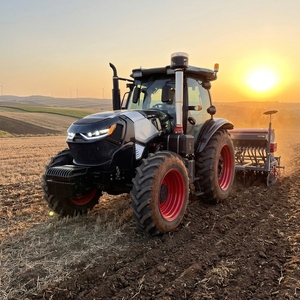 160HP 4WD Tractor with 6-Cylinder Engine 6-<b>Post</b> AC Cabin CE Certified OEM Available Long Service Life - Product Image 3