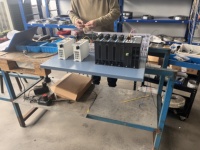 Machine de revêtement thermofusible électrique pour étiquettes automobiles, ruban d'étanchéité pour sacs en plâtre, autres applications-bois et plastique