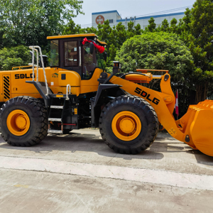 Chargeuse frontale d'occasion SDLG LG958F de bonne performance, chargeuse sur pneus moyenne SDLG d'occasion de 5 tonnes LG958F avec une qualité parfaite - Product Image 1