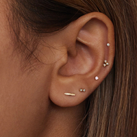 Toposh 316L Acier inoxydable Tragus Cartilage Daith Helix Boucle d'oreille Studs pour lèvres et oreilles à filetage externe Bijoux de piercing Labret