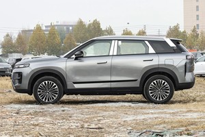 Chery Tiggo 7 Véhicule d'occasion Tous les modèles à vendre SUV 5 portes 5 places Essence NEDC 101-200km 100-150kW Moteur 30kWh Batterie - Product Image 5