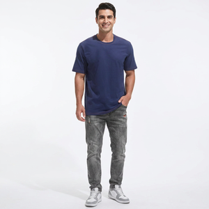 เสื้อยืดผ้าฝ้ายแท้100% สำหรับผู้ชายพิมพ์ลายทั่วตัวตามสั่ง - Product Image 1