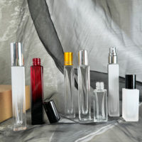 Bouteille de rouleau d'huile essentielle carrée Huile essentielle Roll on Bottle 10ml Bouteille d'huile essentielle en verre