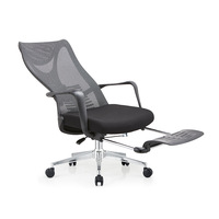 Chaise de bureau ergonomique moderne à dossier haut en maille avec repose-pieds, support lombaire, accoudoirs fixes et fonction inclinable pour ordinateur