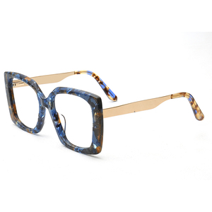 Custom New Designer Luxury Blue Light Blocking <strong>Glasses</strong> for Women Oversized Thick Square Frame Handmade Acetate Frame - Product Image 3