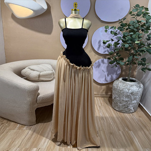 เดรสแม็กซี่จับจีบแต่งระบายสีตัดกันสำหรับผู้หญิง - เดรสสายเดี่ยวแบบเป็นทางการ แต่งผ้าแบบ Patchwork แฟชั่น - Product Image 5