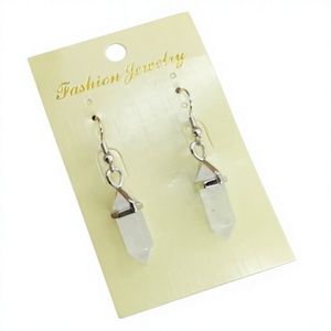Ensemble de boucles d'oreilles faites à la main en tourmaline noire et quartz, bijoux semi-précieux tendance en forme de cœur, avec pendentif inclus (petit modèle) - Product Image 5