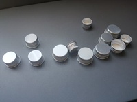 Capsules de bouteilles de qualité supérieure en aluminium N24/410 anti-fuite, capacité personnalisable, fermetures de bouteilles de qualité supérieure, qualité alimentaire, fabrication chinoise